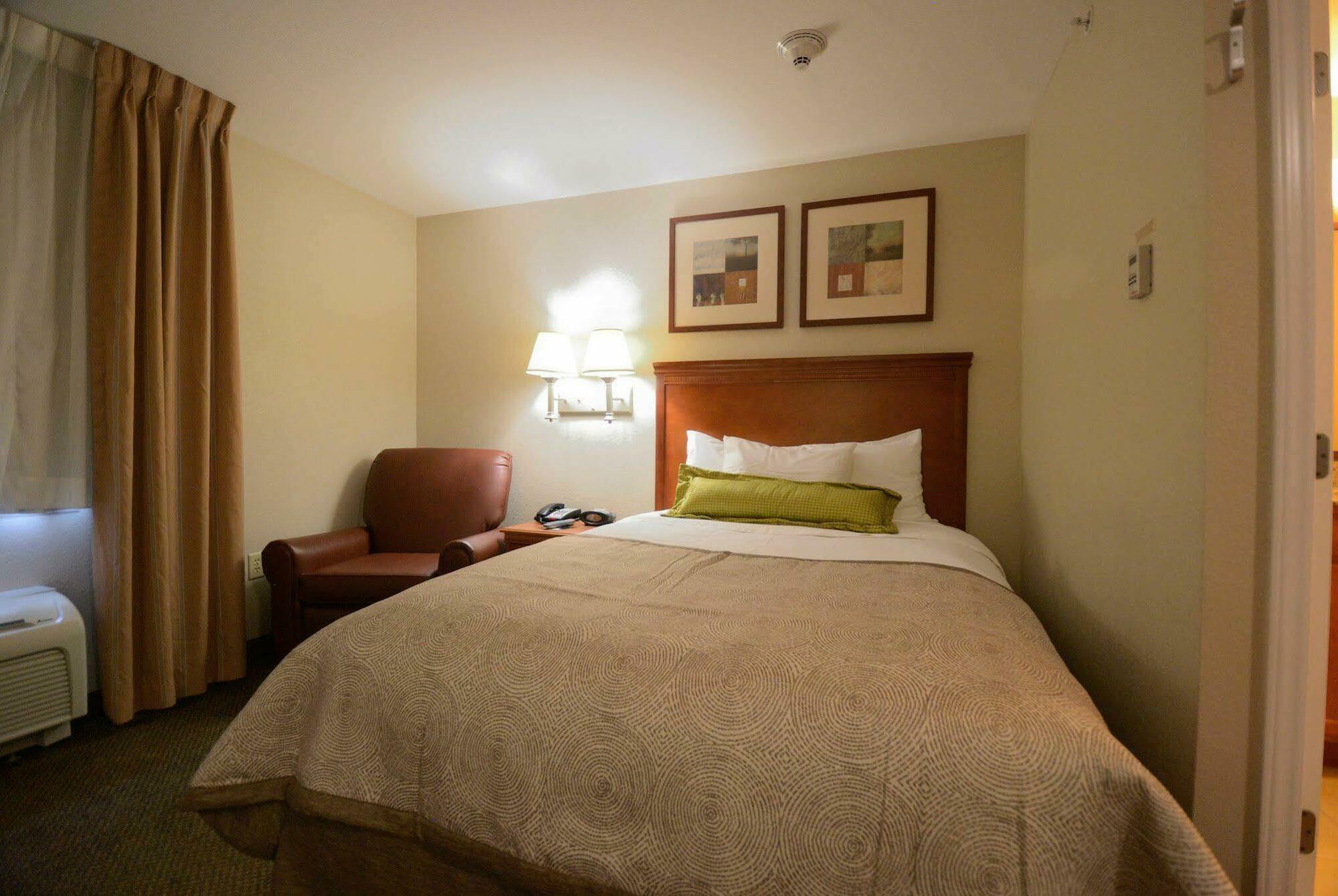 Candlewood Suites Secaucus By Ihg Exterior foto
